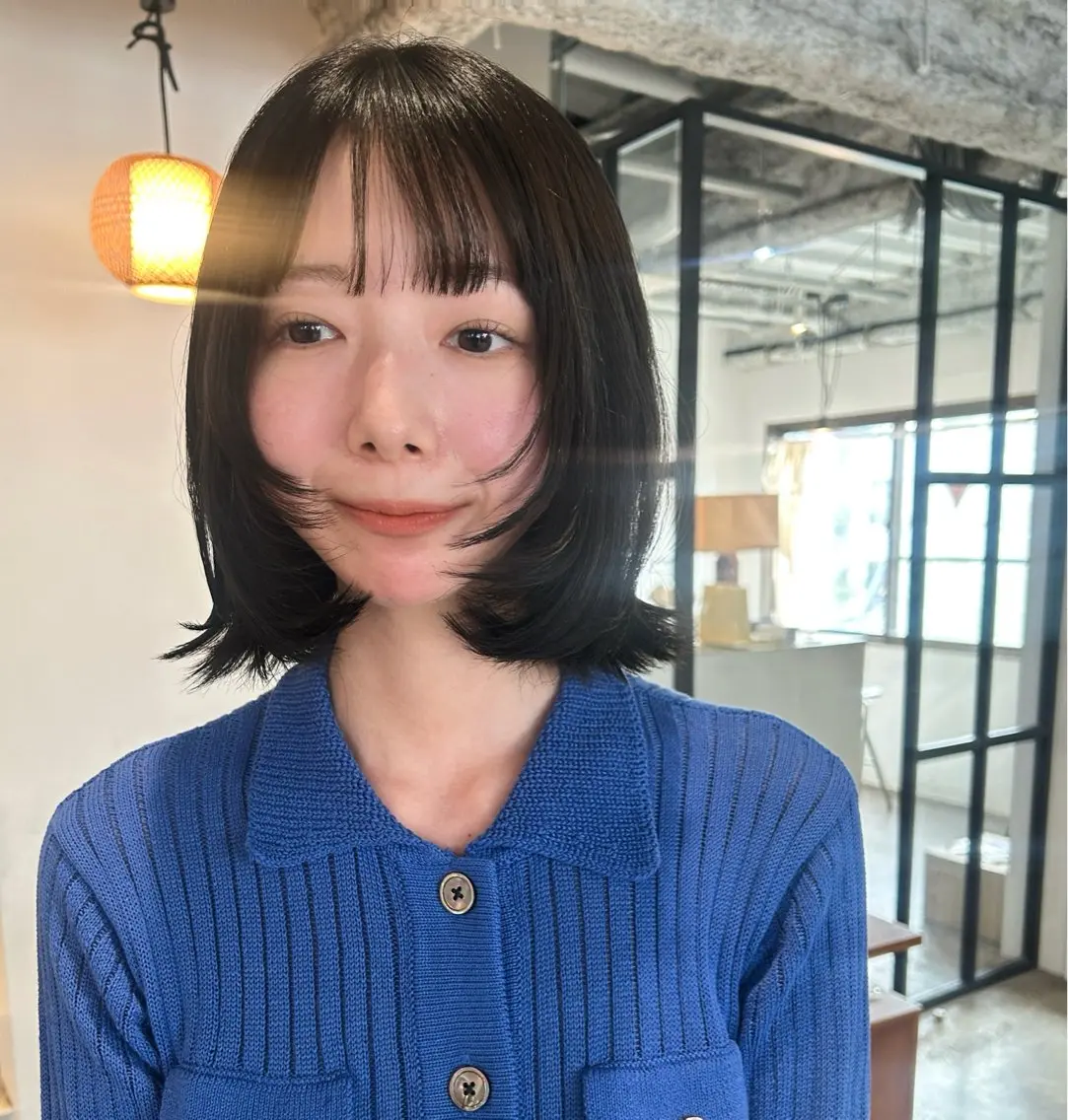 ミディアム カラー 伸ばしかけ カット ヘアカラー 🎀suzuna 透明感colorのヘアスタイル