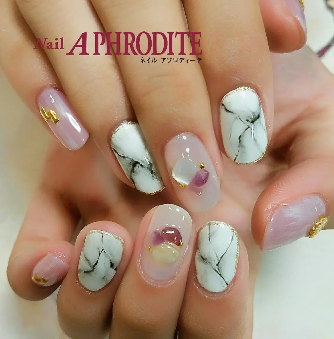 ネイル 大理石ネイル(マーブル) Nail Aphroditeのネイルデザイン
