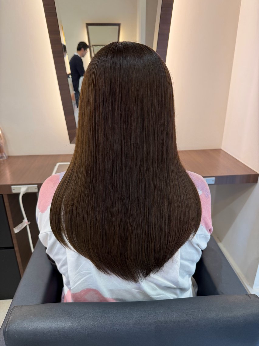 ロング シアーベージュ トリートメント 水口 由花のヘアスタイル