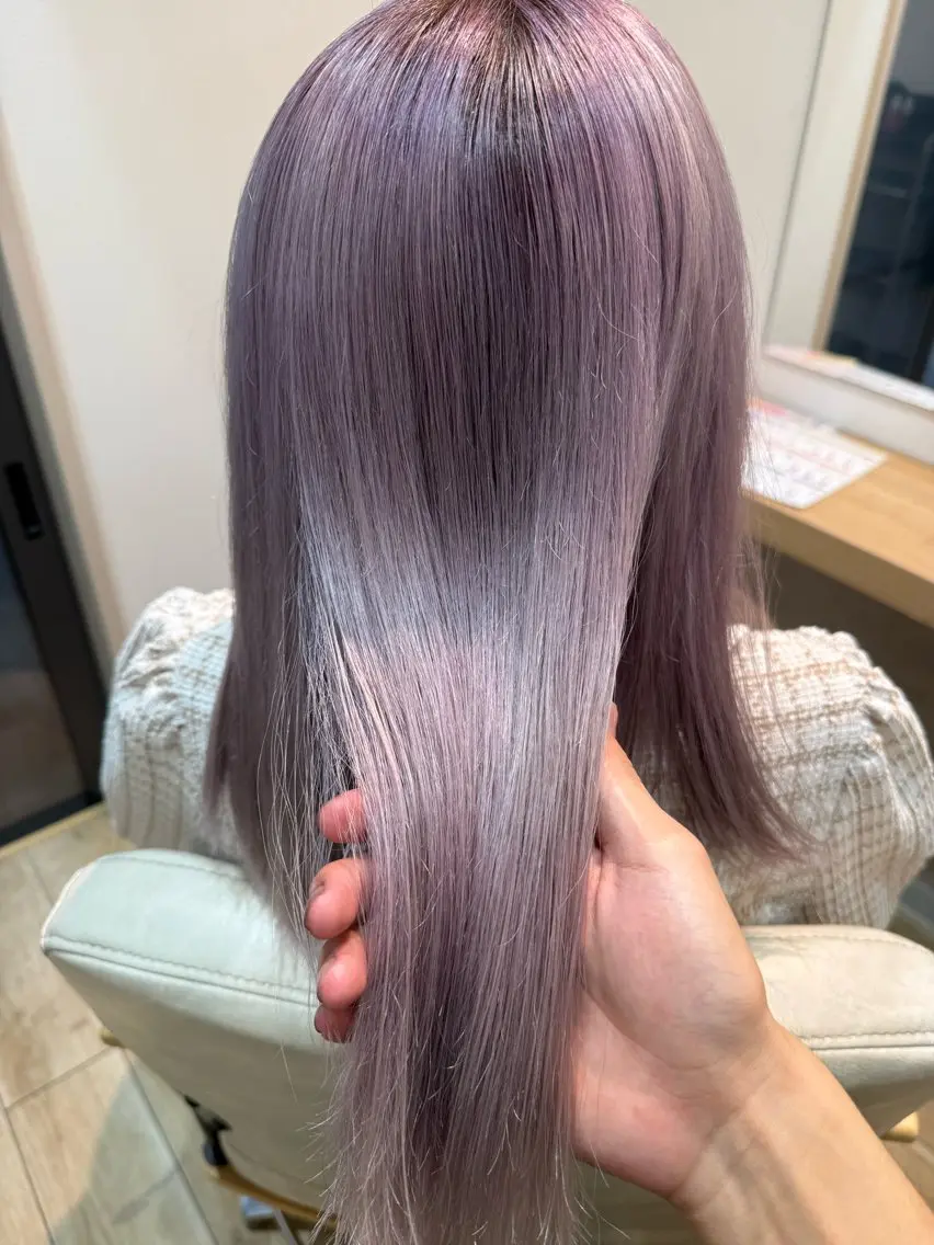 カラー ラベンダーカラー ヘアカラー S.O.L おうたのヘアスタイル