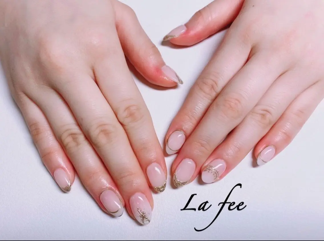 ネイル アートネイル ミラーネイル La feeのネイルデザイン