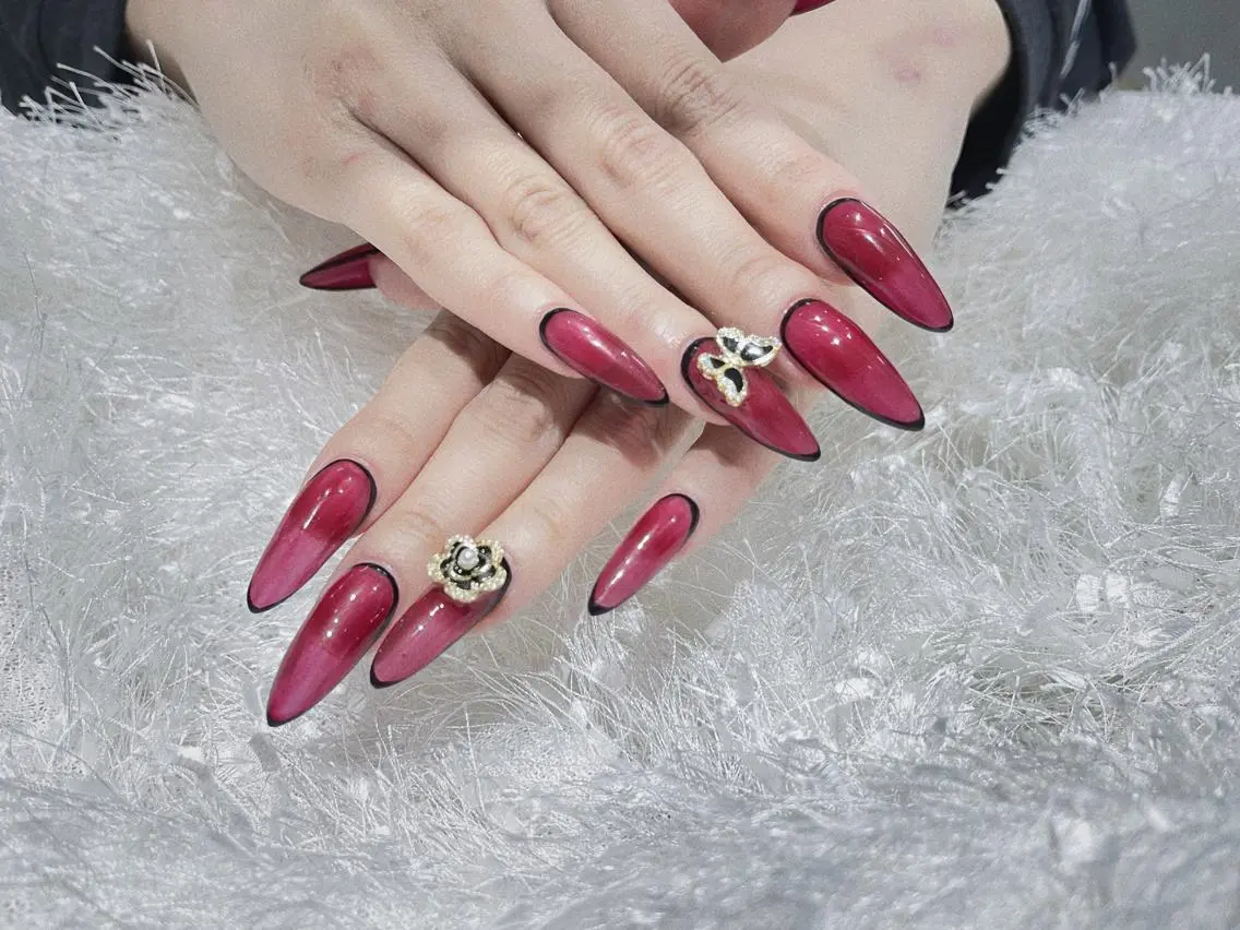 ネイル Sachi Nail上野のネイルデザイン