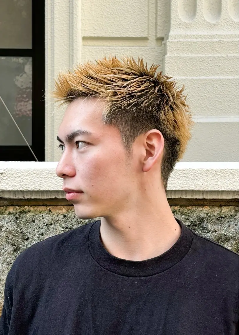 ショート カラー メンズ メンズブリーチ 刈り上げ ブリーチ カット ヘアカラー 三宮メンズカット ヨシイッキのヘアスタイル