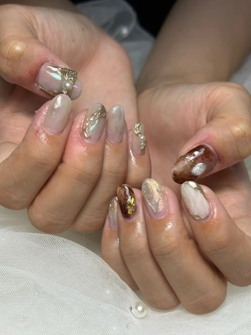 ネイル ハンドネイル フットネイル ✴︎ Delightのネイルデザイン
