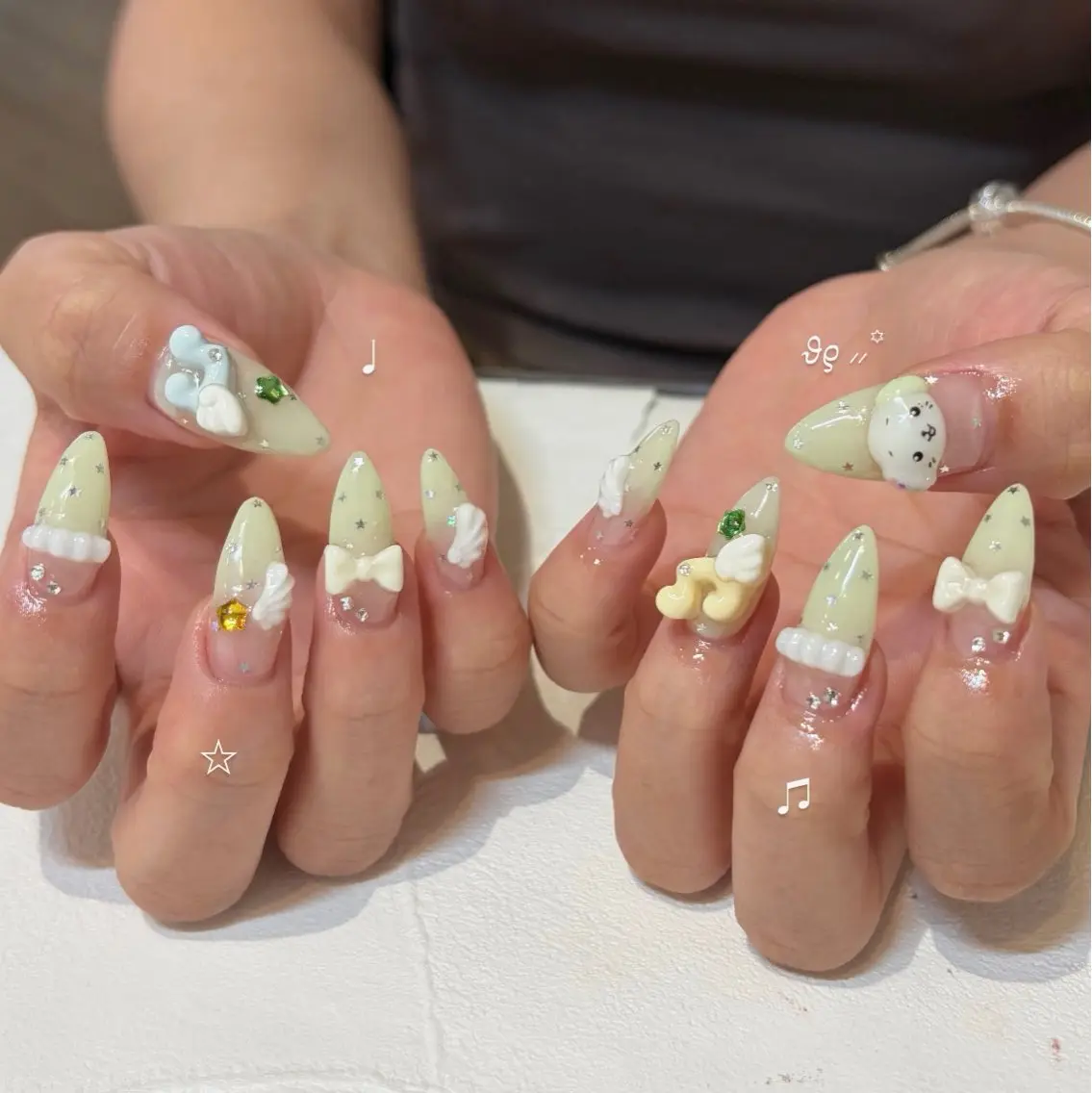 ネイル ハンドネイル ひらい さなのネイルデザイン