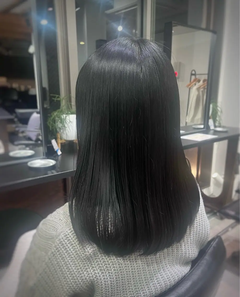 セミロング レディースカット/ ヒグレアキコのヘアスタイル
