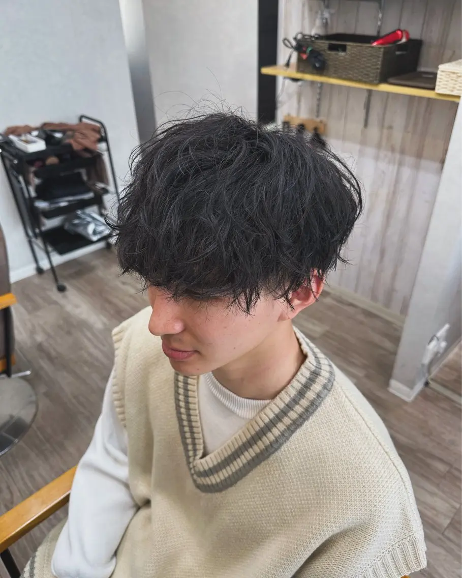 パーマ メンズ カット パーマ トリートメント TELA HAIR 副代表RIKUのヘアスタイル
