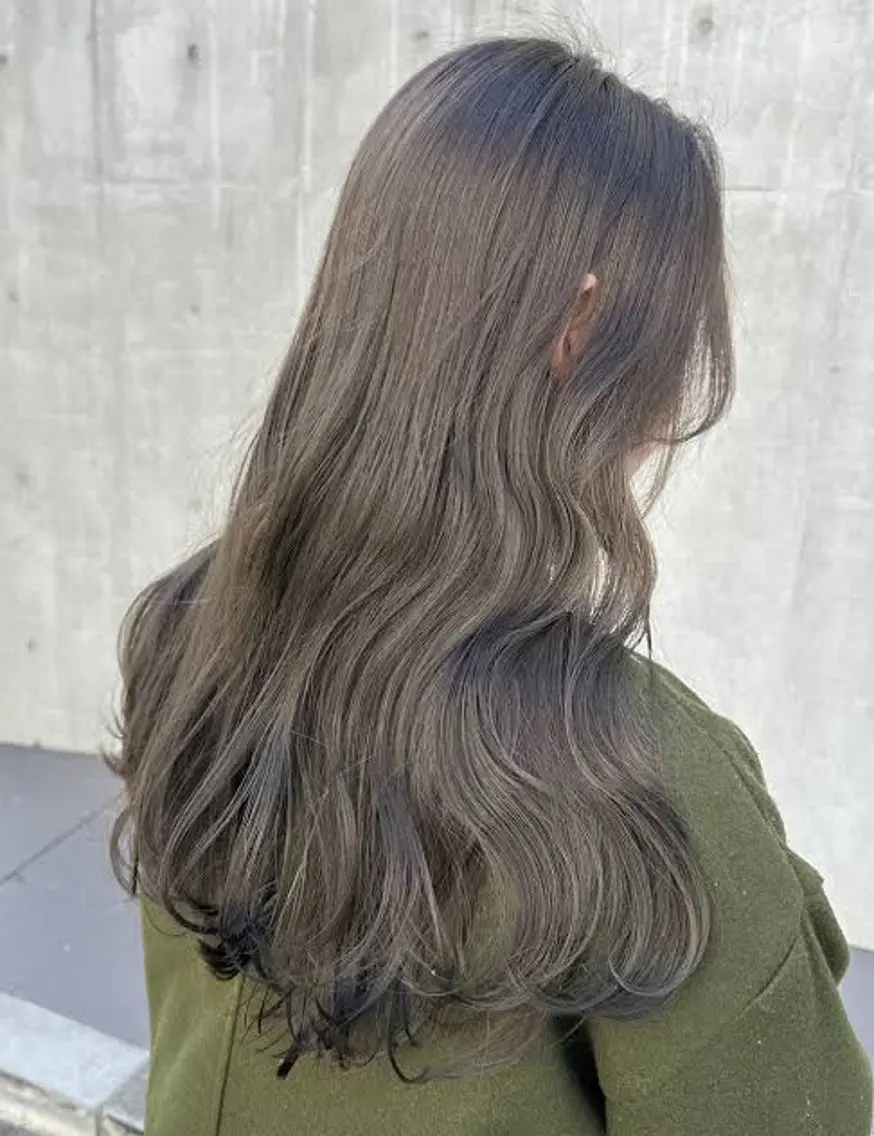 ロング カラー 高橋 廉人のヘアスタイル