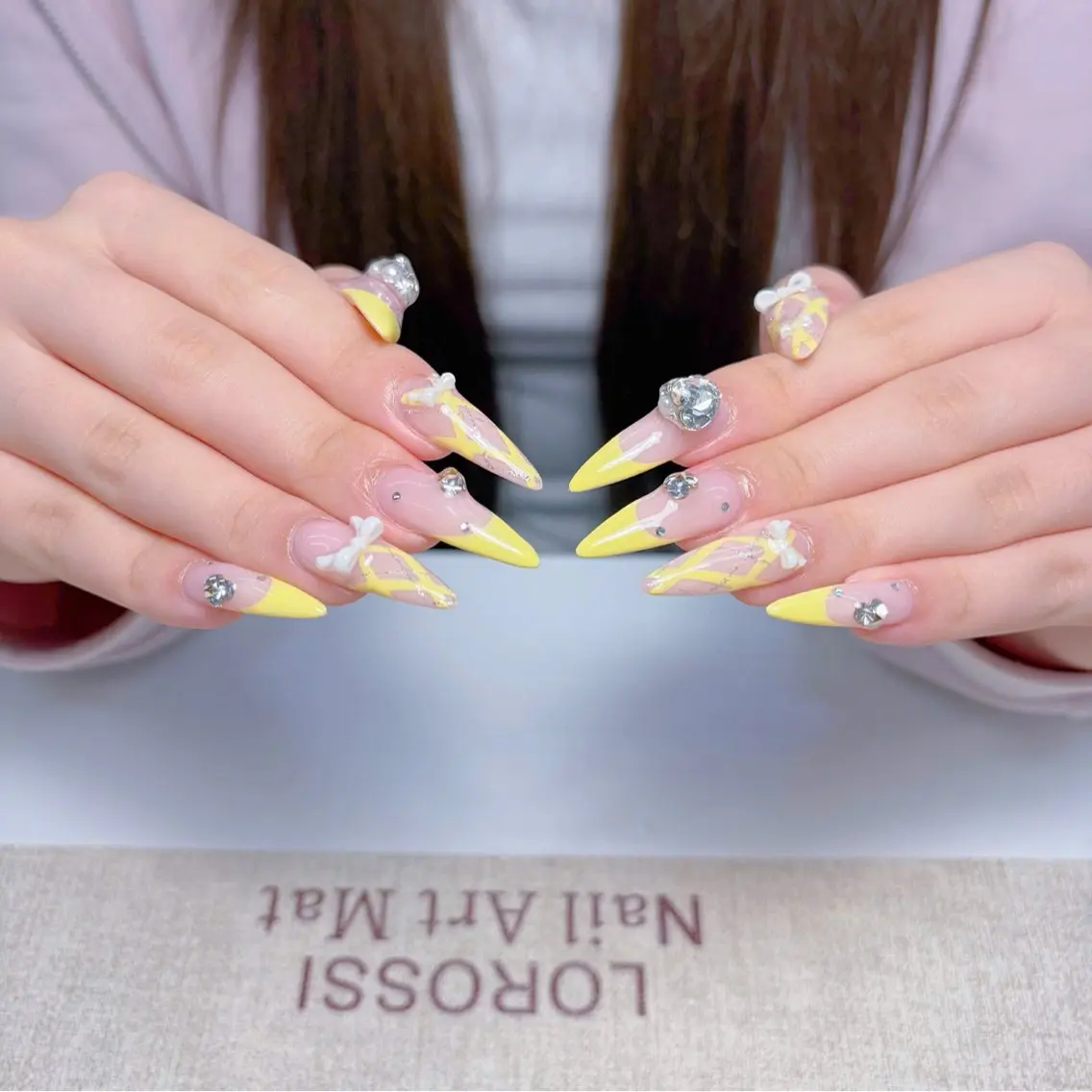 ネイル ハンドネイル Luna Nail.Novaのネイルデザイン