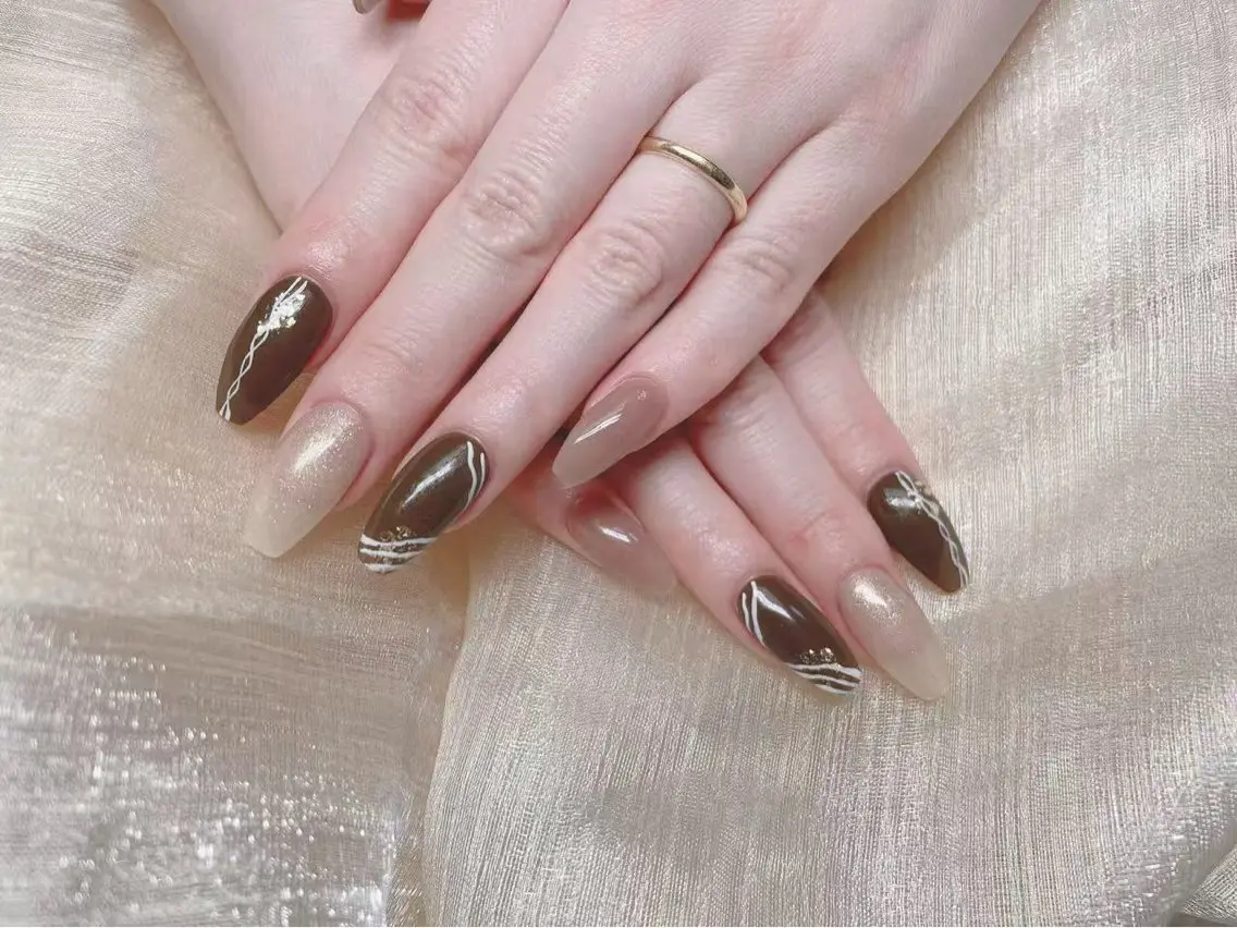 ネイル ハンドネイル Azel nail 伊野麗のネイルデザイン