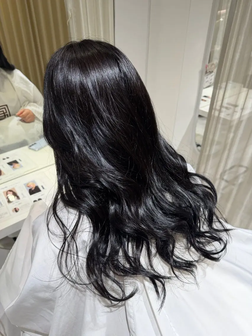 セミロング ヘアカラー 得能 慶太のヘアスタイル