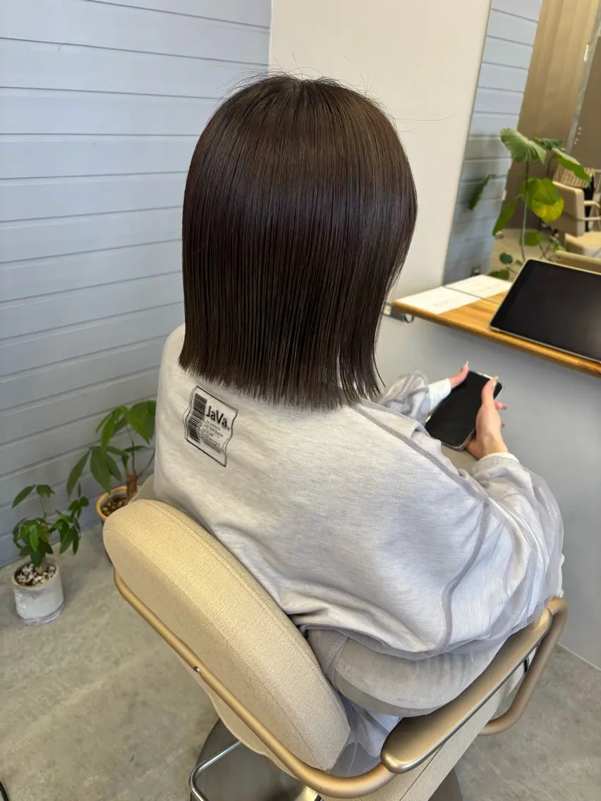 ミディアム カラー カット ヘアカラー トリートメント chihale 富樫莉香のヘアスタイル