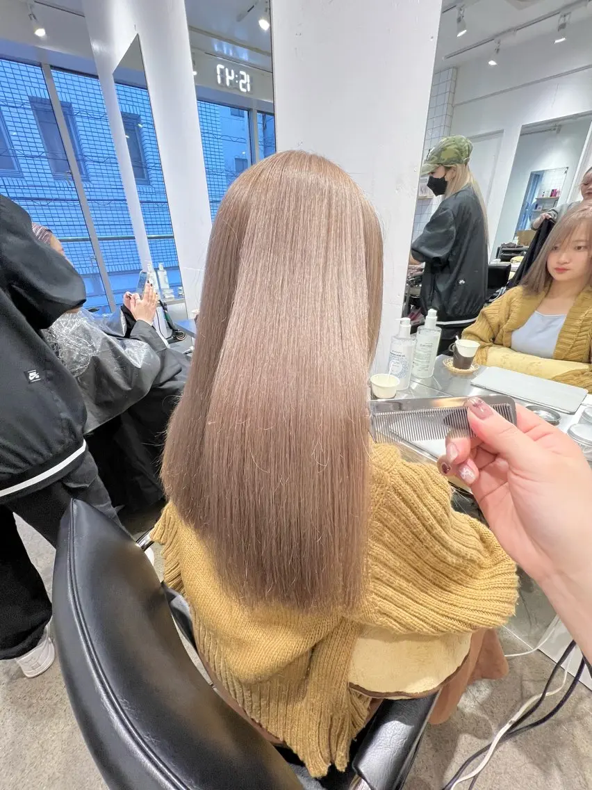 ロング カラー ベージュカラー ブリーチ ケアブリーチ 透明感カラー ヘアカラー トリートメント ヘッドスパ ✨髪質改善矯正× ブリーチ✨YU-KIのヘアスタイル