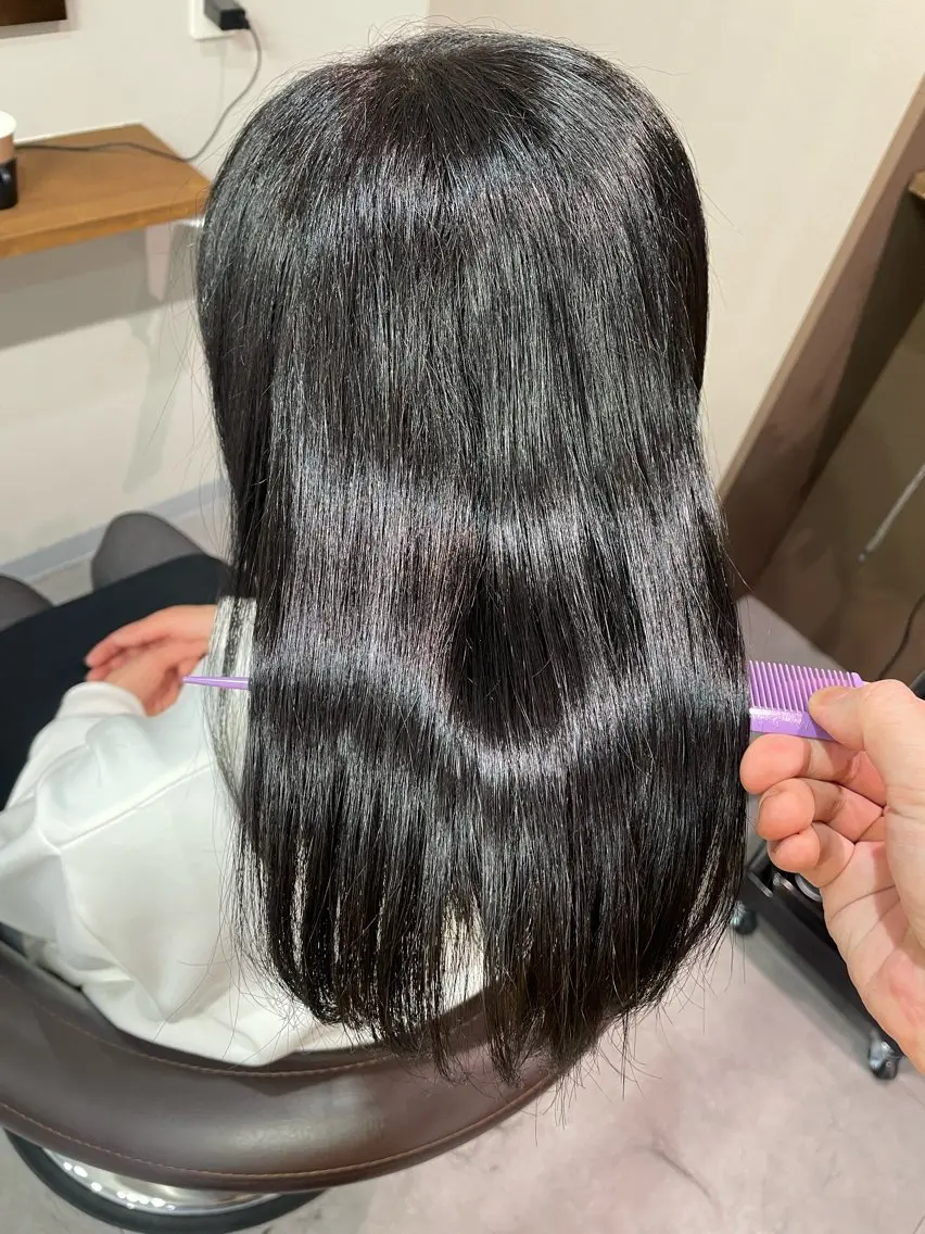 ミディアム カット ヘアカラー トリートメント 飯村 友亮のヘアスタイル