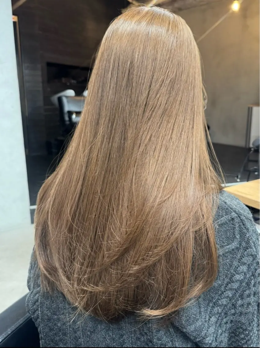 セミロング カラー ヘアカラー トリートメント Rico / bob/グレージュのヘアスタイル