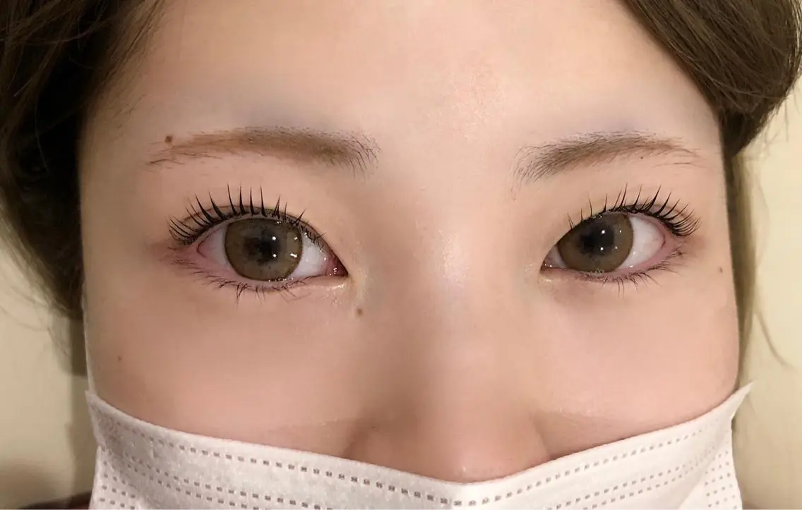 ネイル マツエク・マツパ アイブロウ 眉カラー 韓国風マツエク パリジェンヌラッシュリフト まつげパーマ 長さ出し ハンドネイル フットネイル ハンドケア Nail&eye Belire 新宿のネイルデザイン