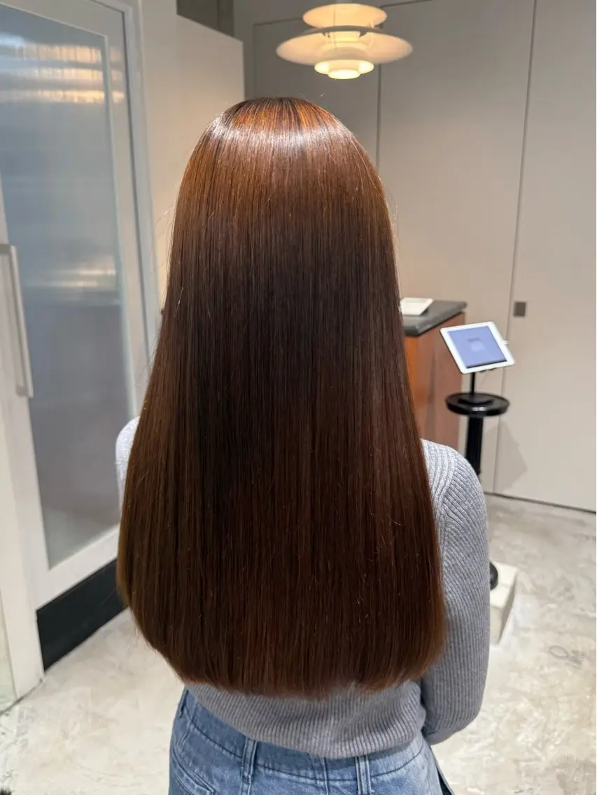縮毛矯正 秋永 鈴のヘアスタイル