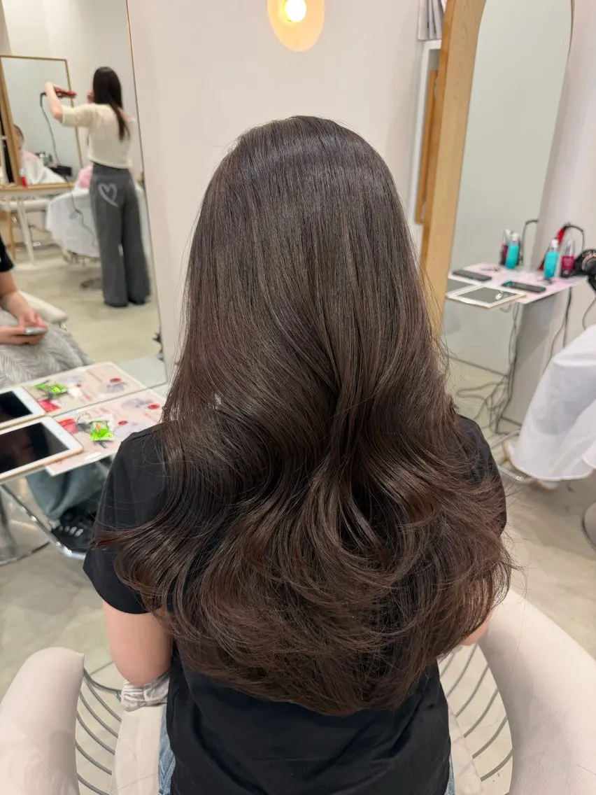 ロング カット ヘアカラー トリートメント SONA/レイヤー/ 顔周り/ダブルカラーのヘアスタイル