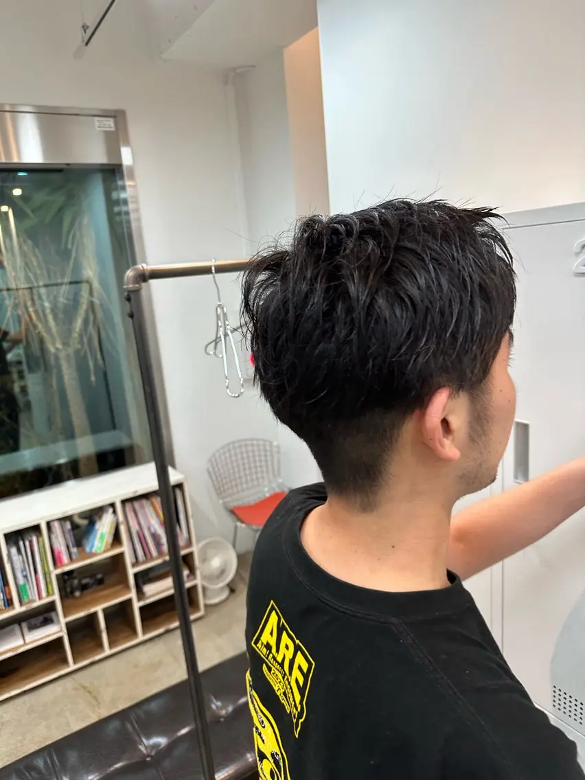 ショート メンズ 刈り上げ 伊藤 郁弥のヘアスタイル
