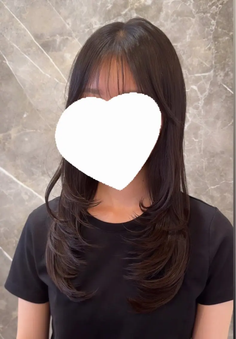 ロング カット レイヤー透明感カラー ブリーチ🎀オトハのヘアスタイル
