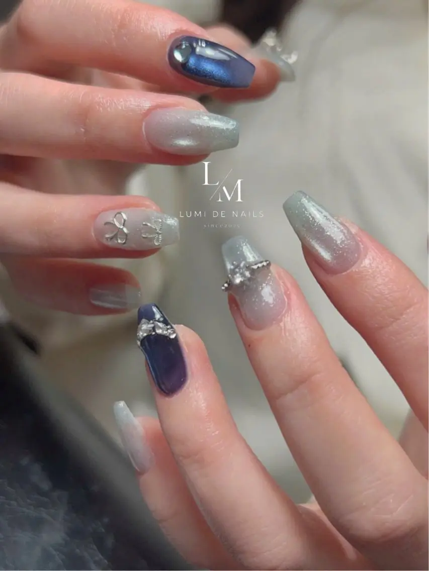 ネイル グラデーション ラメ(グリッター) マグネットネイル ミラーネイル ニュアンスネイル ハンドネイル Lumi de nailsのネイルデザイン