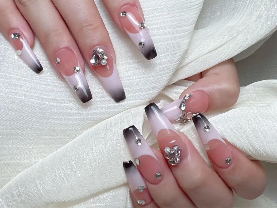 ネイル ハンドネイル M 🌷Nail 長さだし専門店のネイルデザイン