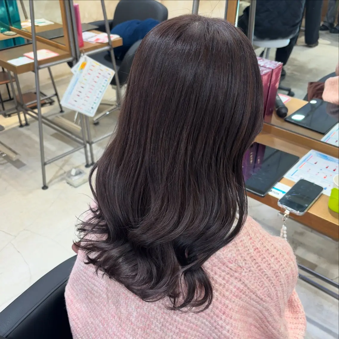 ロング カラー ブラウンカラー ショコラブラウン ココアブラウン ヘアカラー トリートメント ツヤカラー🫧Sae ネイルモデル募集中のヘアスタイル
