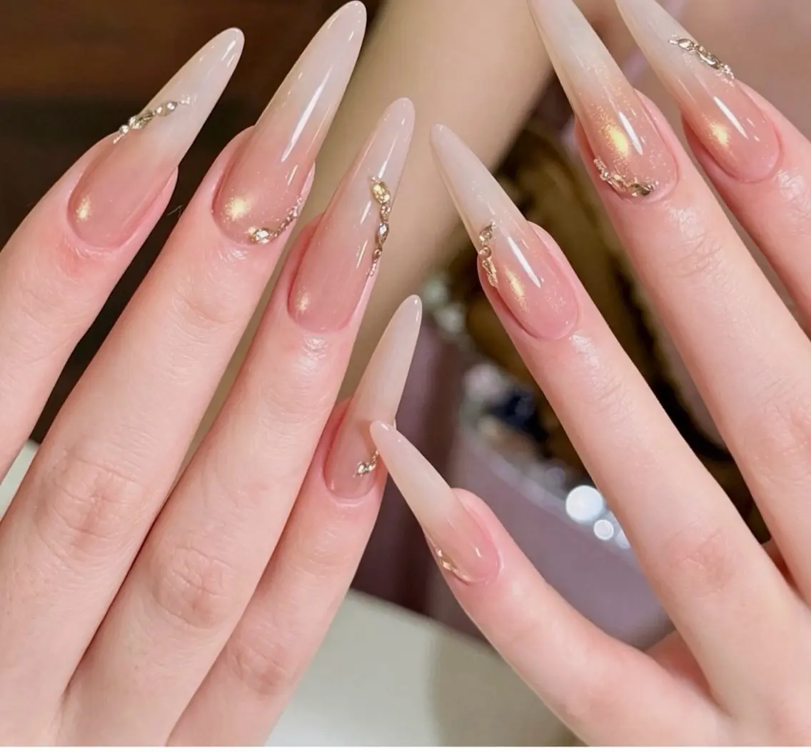 ネイル ハンドネイル Luvia Ginzaのネイルデザイン