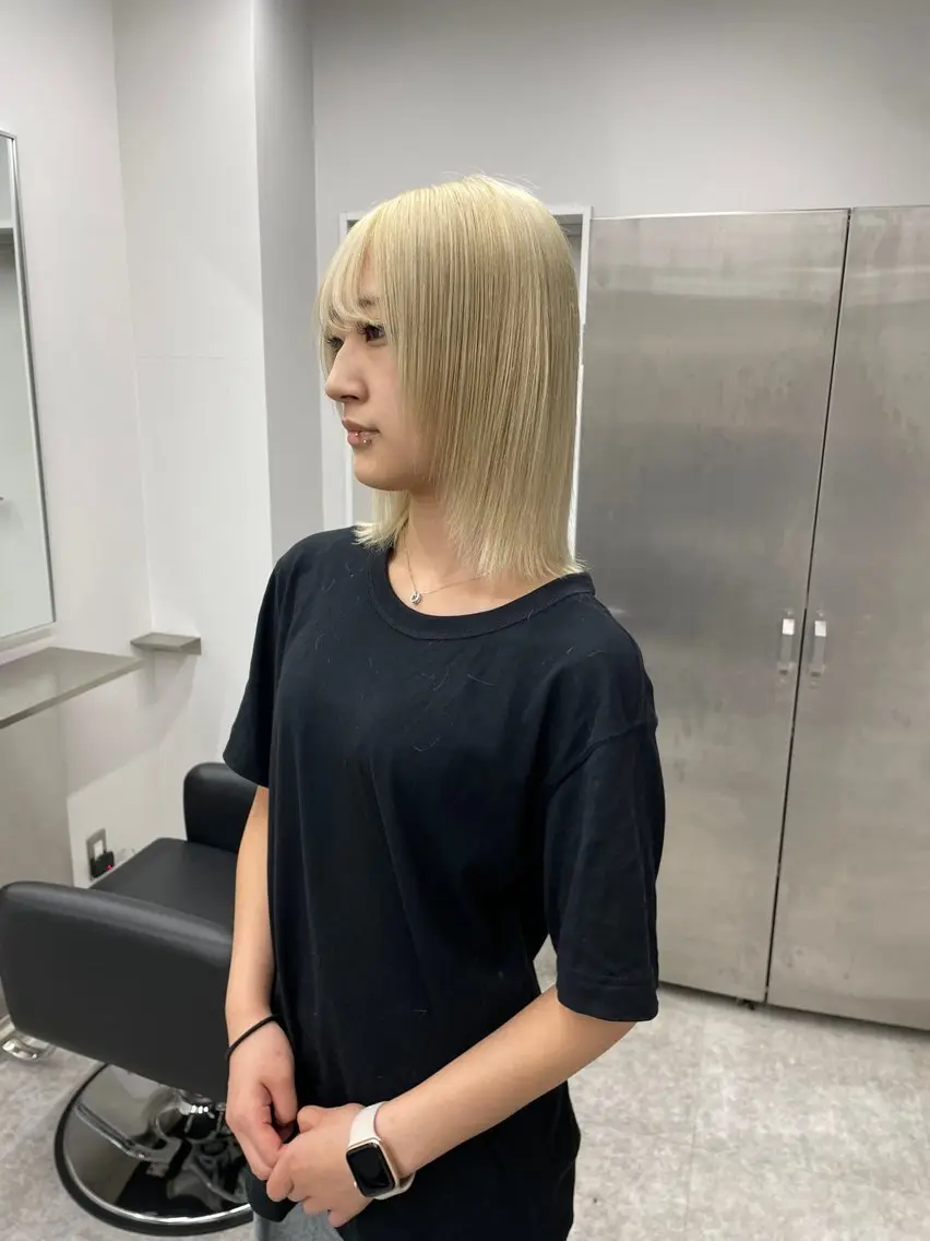 ミディアム カラー ヘアカラー 【🥀履歴修正🥀】 ハイトーン職人/拓真のヘアスタイル