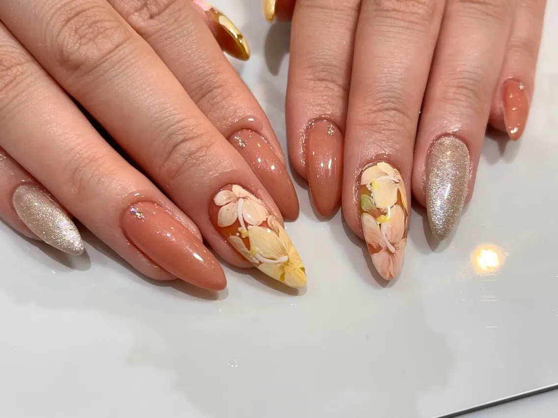 ネイル アートネイル フラワーネイル H. MAKIのネイルデザイン