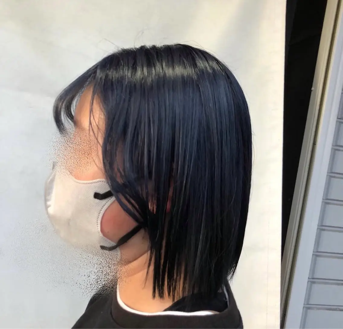 ミディアム カラー lore umeのヘアスタイル