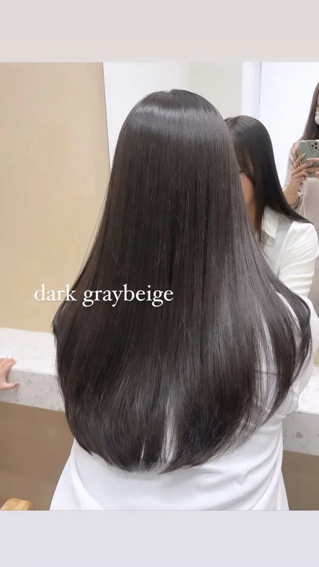 クセで扱いにくい髪も艶髪ストレートに♡【Premium縮毛矯正+カット+ミルボン3ステップトリートメント💎】の写真
