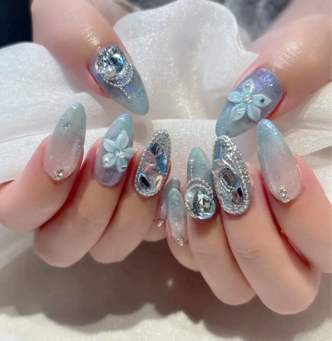 ネイル ハンドネイル Luvia Ginzaのネイルデザイン