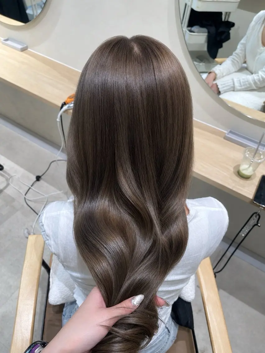 ロング カラー カット ヘアカラー トリートメント ミレイ/layer/ ブリーチなしWカラーのヘアスタイル