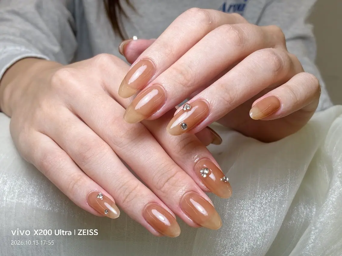 ネイル ジェルネイル グラデーション シンプルネイル more glam 大宮店カナのネイルデザイン