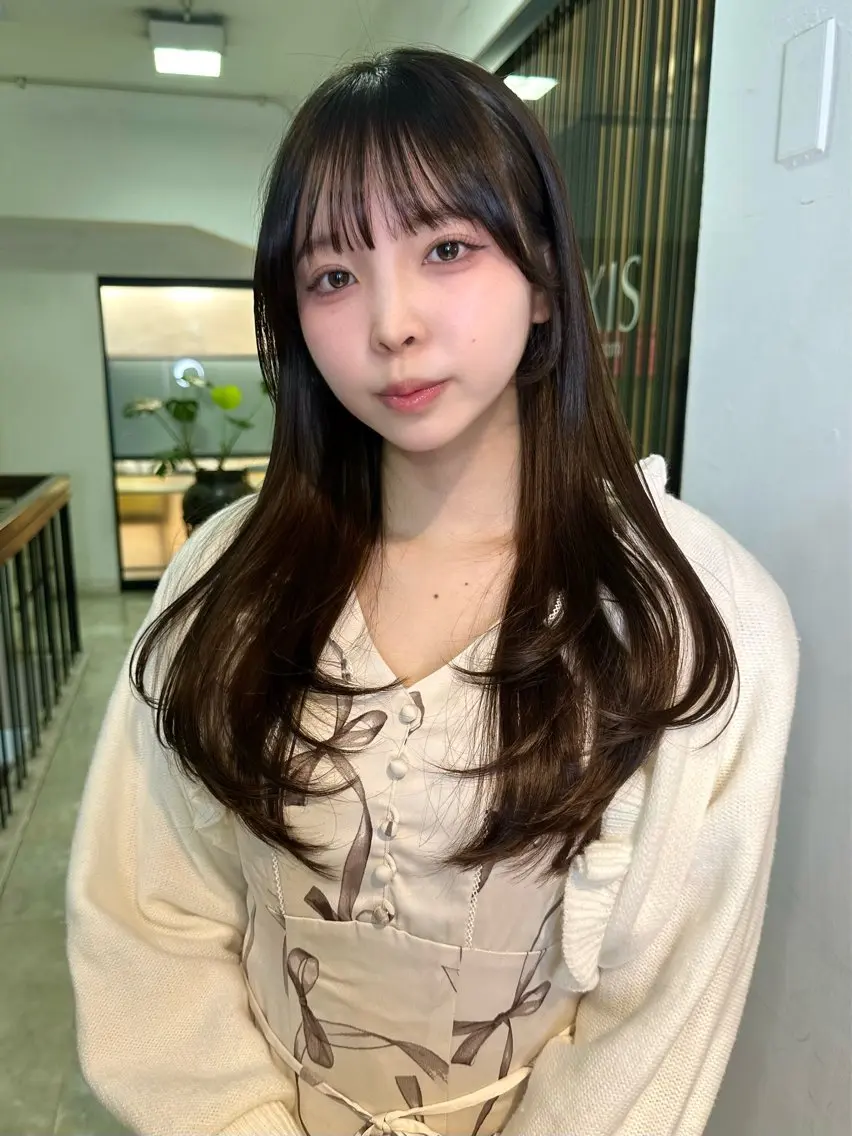 ロング 'AXIS wakanaのヘアスタイル