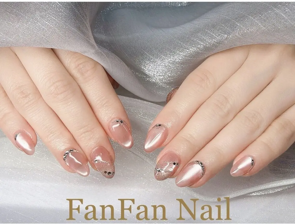 ネイル Mona FanfanNailのネイルデザイン