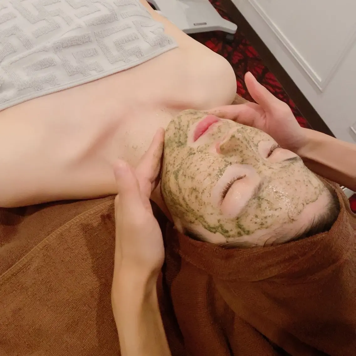リピート多数✨✨剥離なしハーブピーリング🌿REVI陶肌トリートメント（フェイシャル）💓の写真