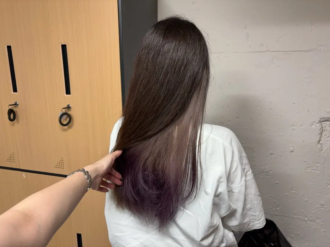 ロング カット ヘアカラー tokute 中野真咲🐺のヘアスタイル