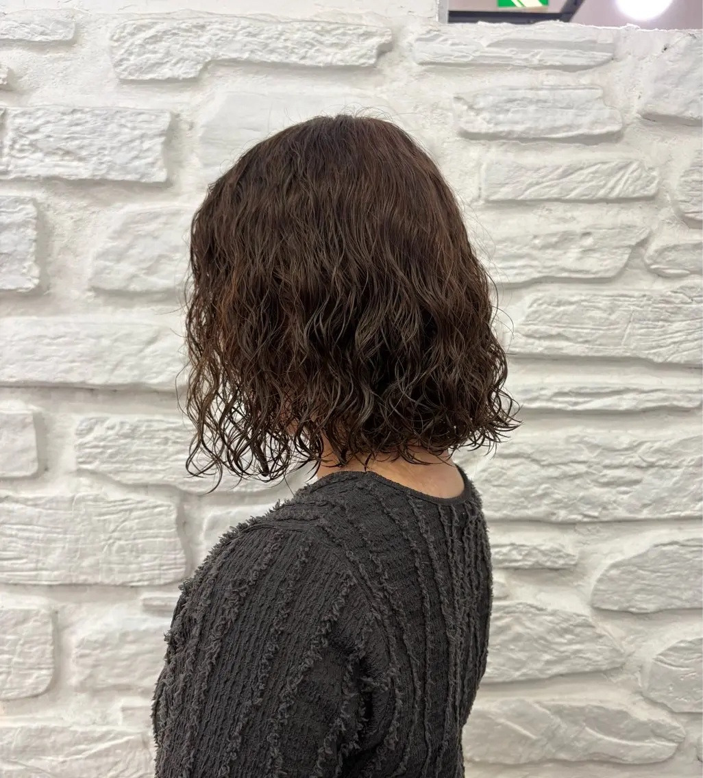 ショート ヘアカラー 安谷屋 こはるのヘアスタイル