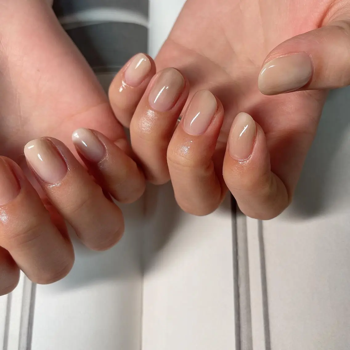 ネイル ニュアンスネイル オフィスネイル ハンドネイル lilbondir. chiharuのネイルデザイン