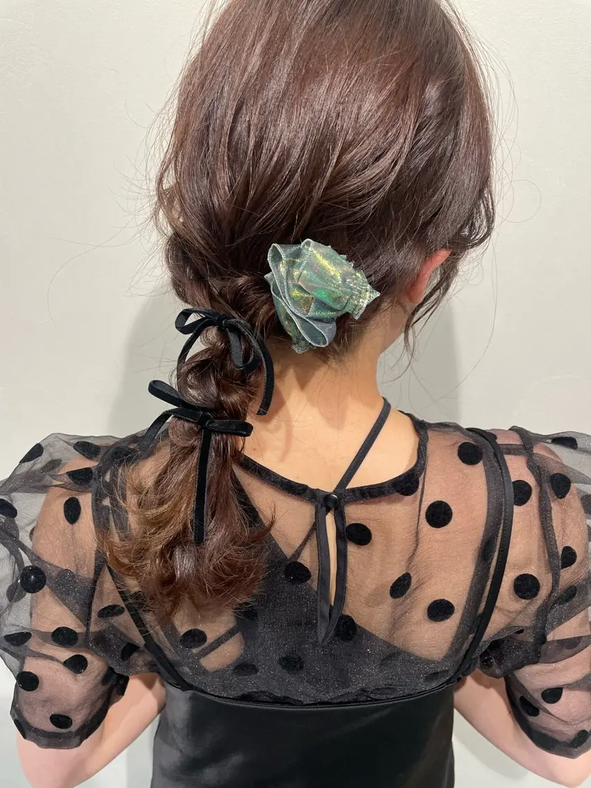 ヘアアレンジ 色落ちまで可愛い🩷 透明感🩵安江理緒のヘアスタイル