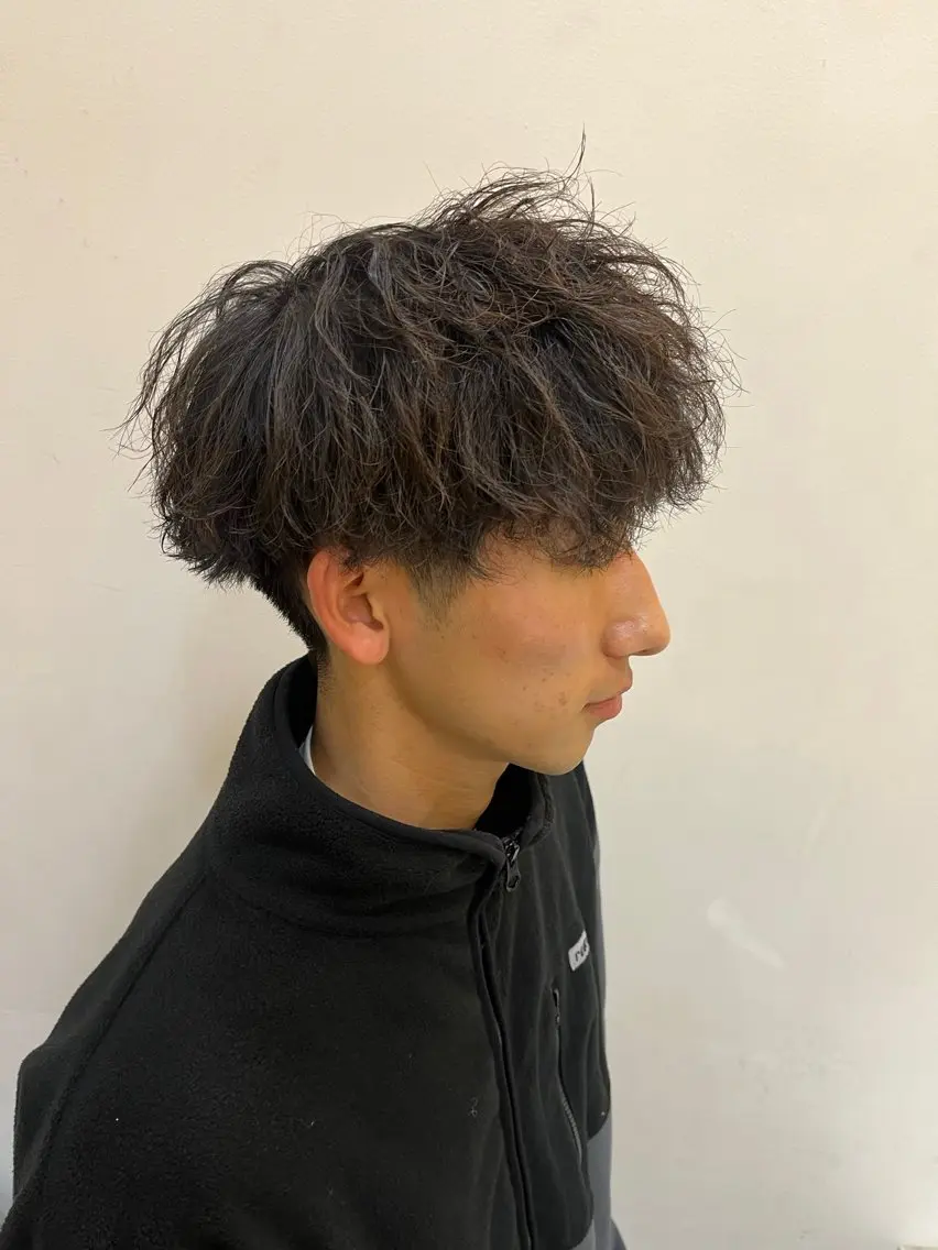 パーマ メンズ マッシュ メンズパーマ ツイストスパイラルパーマ 刈り上げ スパイラルパーマ 垢抜けのあっきー/ 本厚木徒歩1分のヘアスタイル