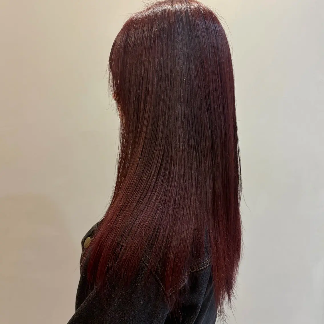 ロング カラー ピンクカラー レッドカラー 透明感カラー 🌱多田 望花のヘアスタイル