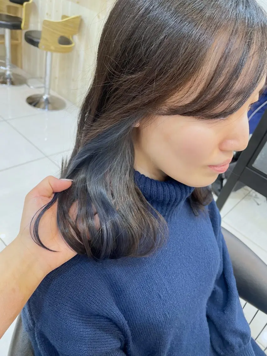 セミロング カラー ブリーチ イヤリングカラー トリートメント ヘアカラー 田野倉NEXT店 美髪ニストのヘアスタイル