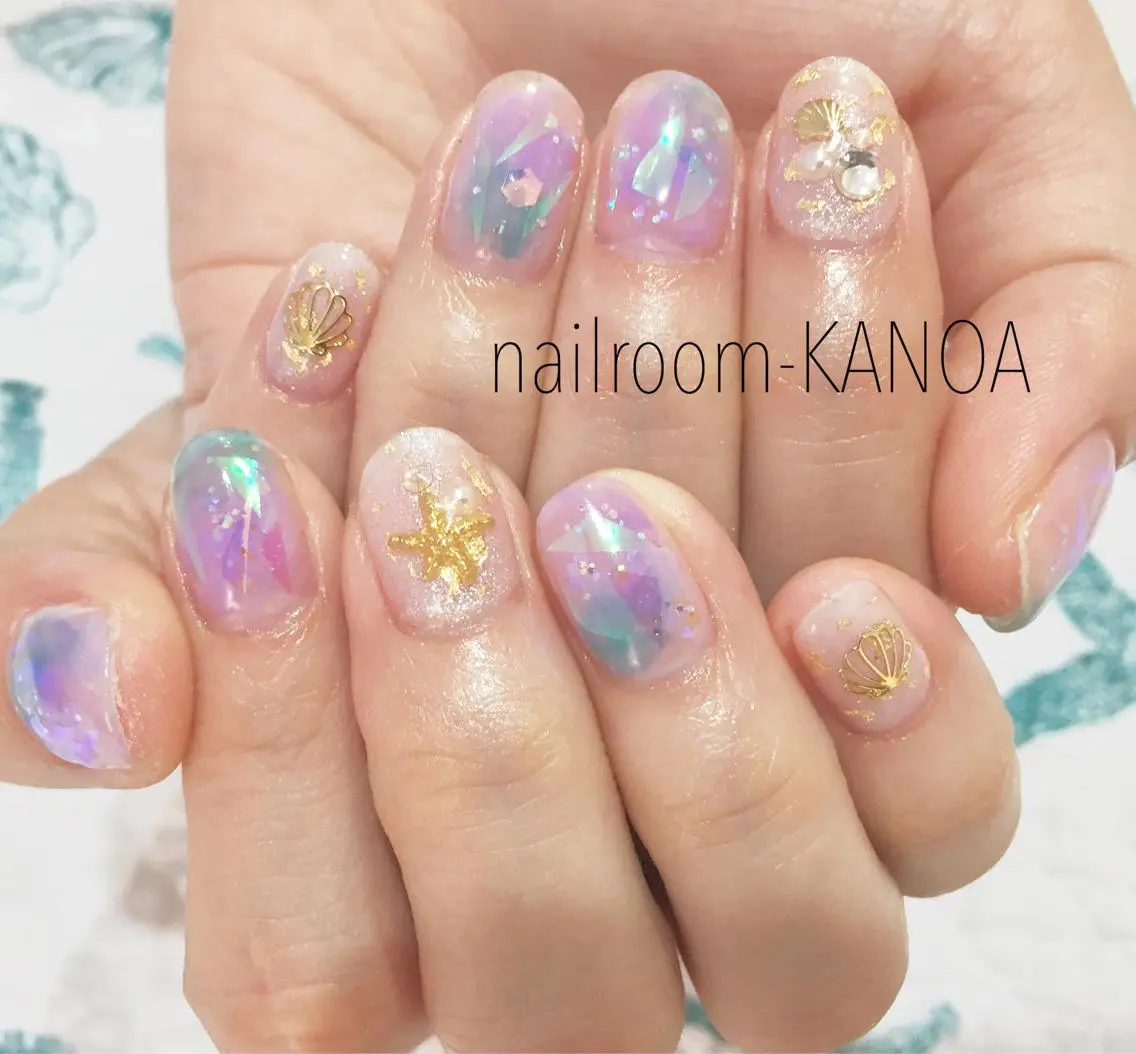 ネイル オーロラネイル キラキラネイル nailroom- KANOAのネイルデザイン
