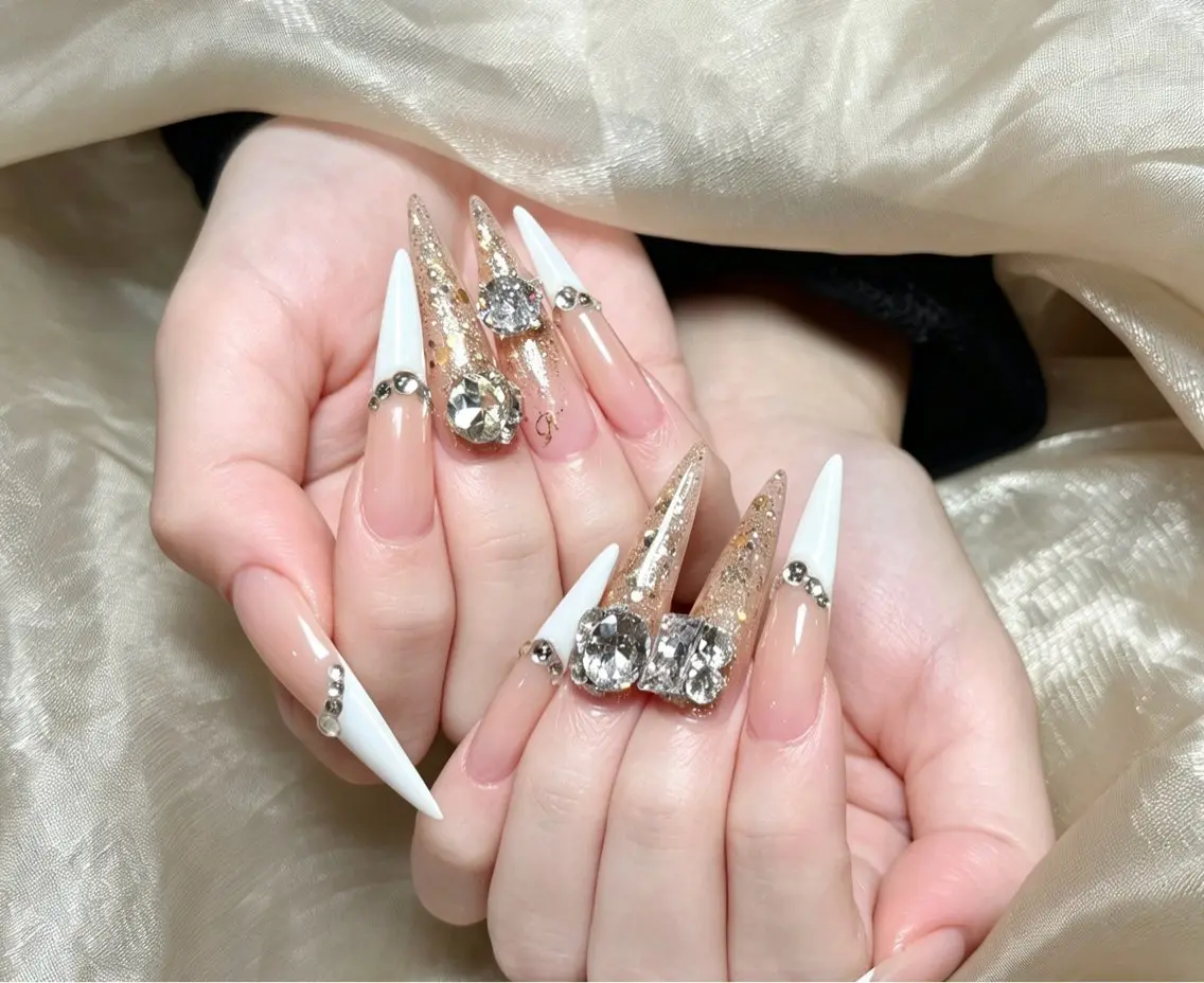 ネイル チークネイル 長さ出し フレンチネイル ジェルネイル 韓国ネイル ハンドネイル Lucky Nail Salon❶のネイルデザイン