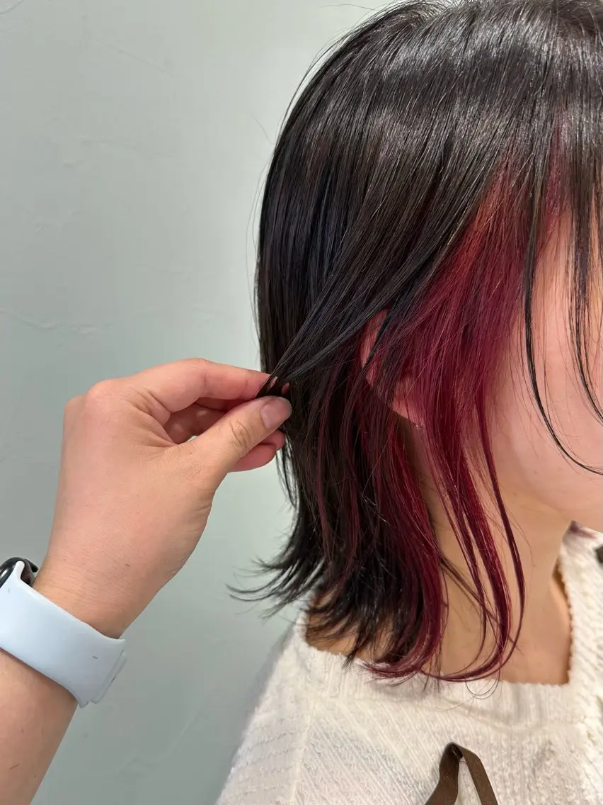 ミディアム カラー ブリーチ インナーカラー ヘアカラー トリートメント 中川 茜里のヘアスタイル