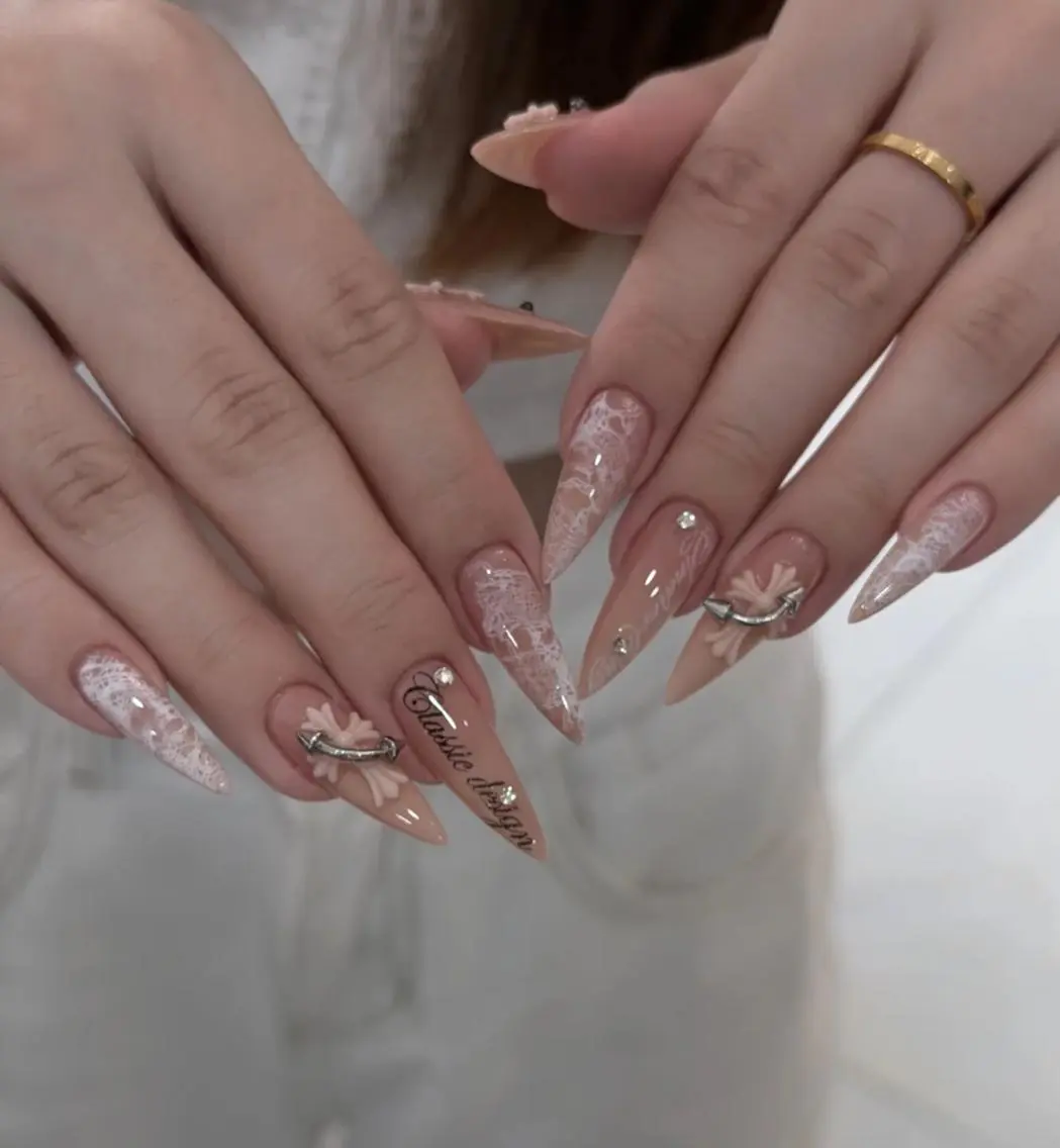 ネイル Melia Nail Nambaのネイルデザイン