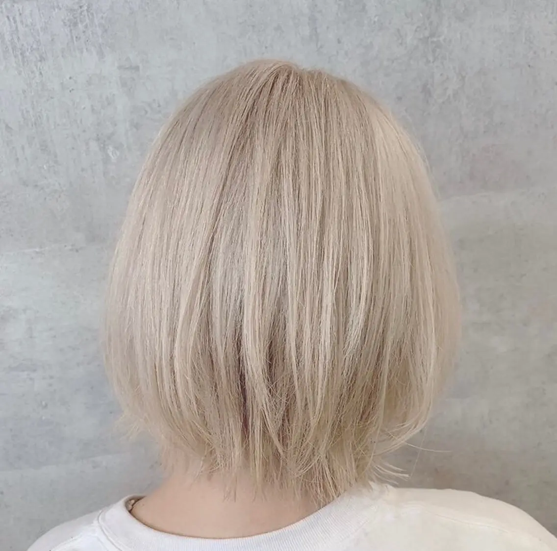 ミディアム カラー ブリーチ ヘアカラー トリートメント カラー職人 🍎IKUMI🍎のヘアスタイル